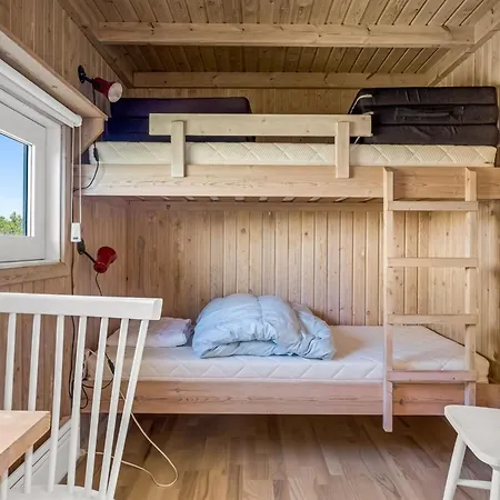 Maerta - 300m From The Sea By Interhome *